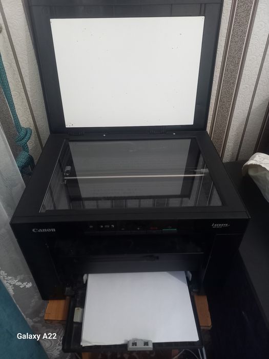 Принтер Canon MF3010 3в1