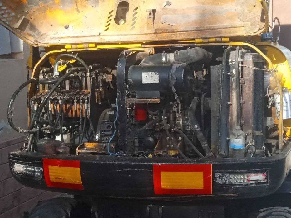 Экскаватор hunday 500w-7