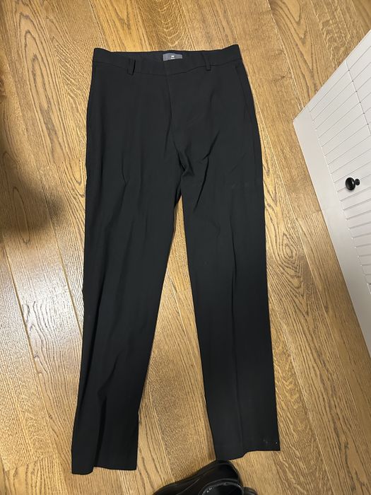 Черен мъжки костюм на H&M (панталон,сако,обувки + риза по желание)