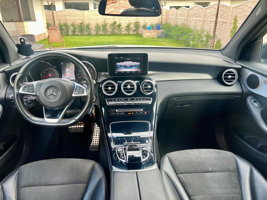 Mercedes Benz GLC350e Hybrid Plug-In 320 cp