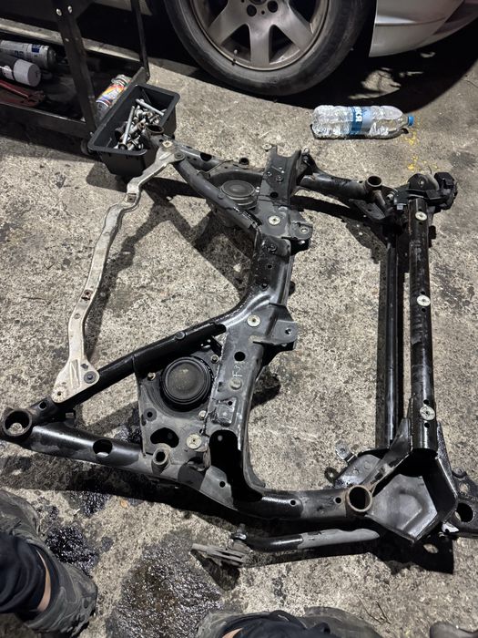 Бмв ф30 ф31 преден мост магаре