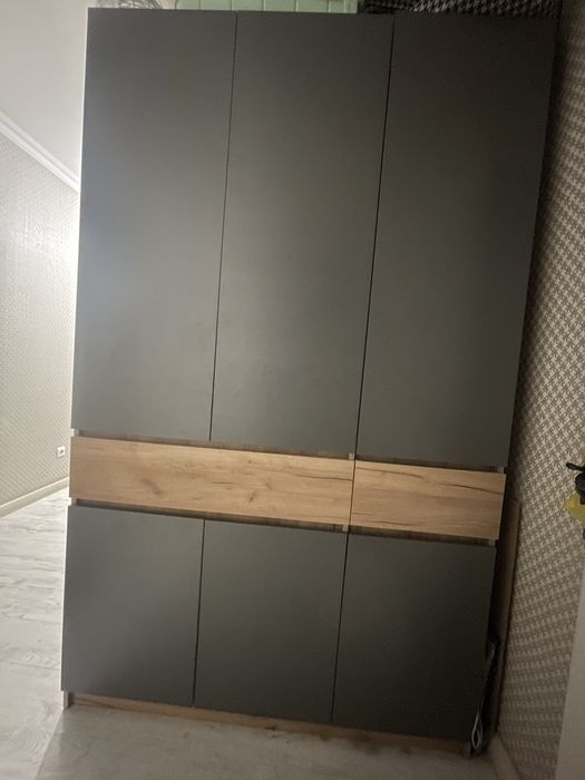 Продается шкаф для одежды