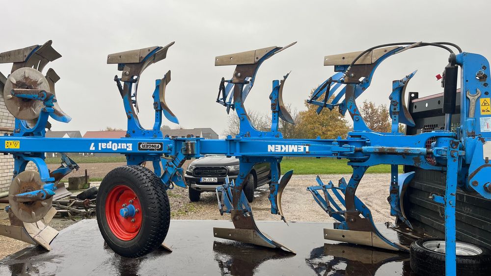 Lemken Europal 7. Omoch Plug, Case Puma, Arion , New Holland tortadi