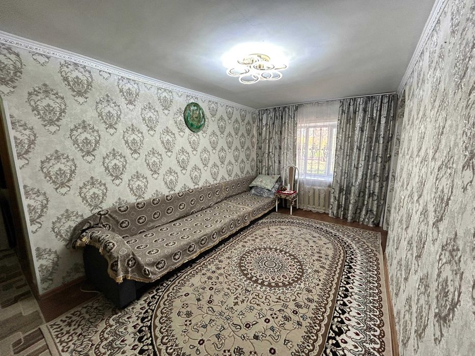 Продаю 3-х комнатную квартиру  Пришахтинск 21 мкрн Автостанция