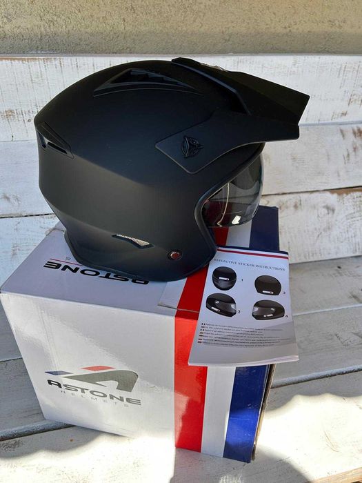 Vand casca noua motocicleta -ATV Astone Minicross marimea S 55-56 cm