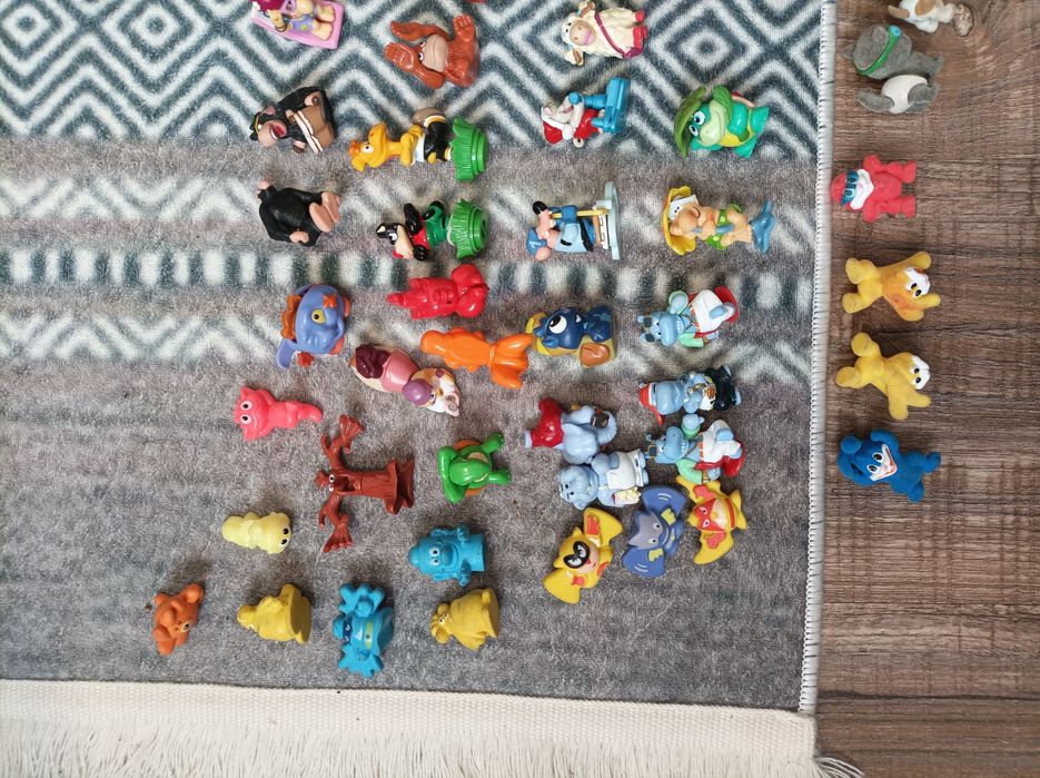 Играчки киндер сюрприз kinder