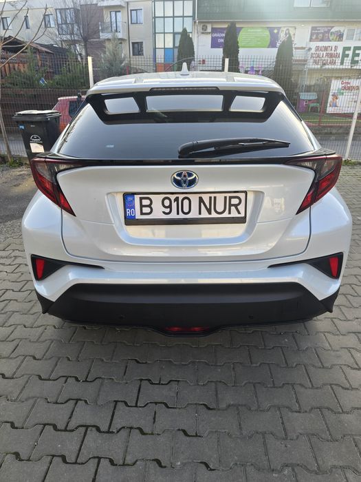 Toyota C-HR 2023.
