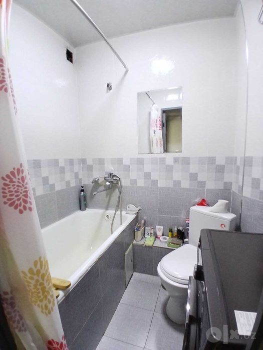 Продается Квартира Сотилади Тансикбаев-2,  1/5/5, 42,6кв.м.