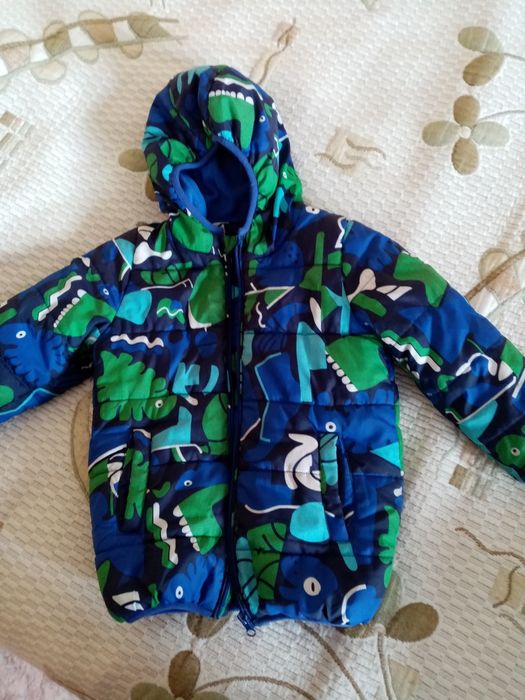 Куртка демисезонная 104р