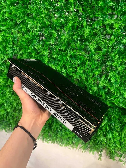 EVGA GeForce RTX 3070 Ti XC3 Ultra GAMING