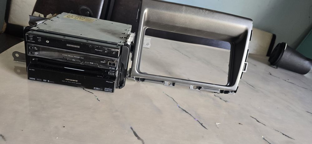 Автомагнитола с дисплеем