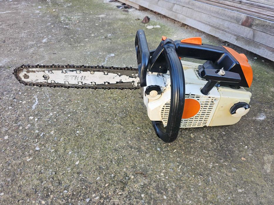 Моторна Резачка STIHL MS 200 T. КАСТРАЧКА. Перфектна