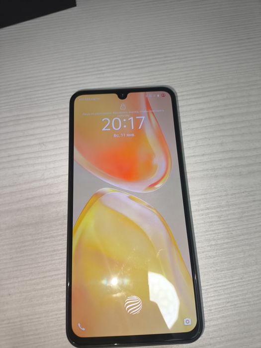 продам Vivo V25E 128/8