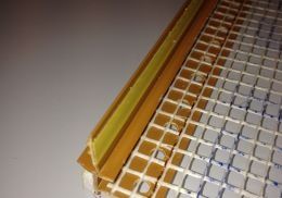 Profil fereastra cu plasa