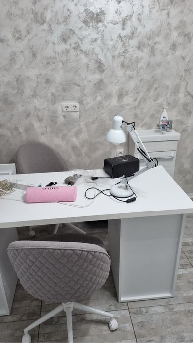 Vand birou manechiura