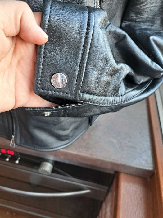 мъжко яке,кожено черно яке,сако,Hugo Boss