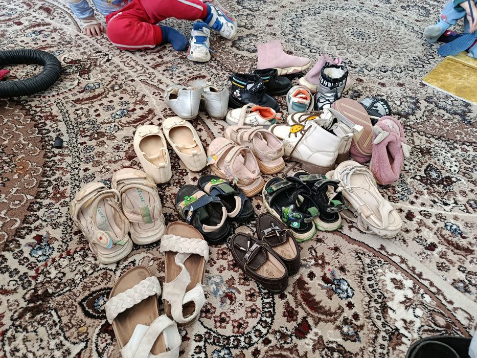 Детская обувь  разные