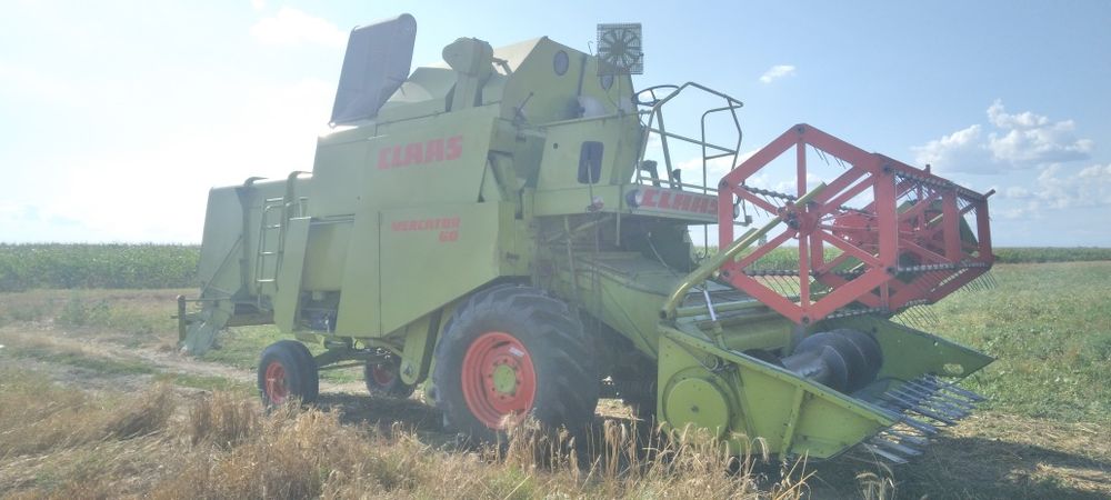 Vând Claas Mercator 60