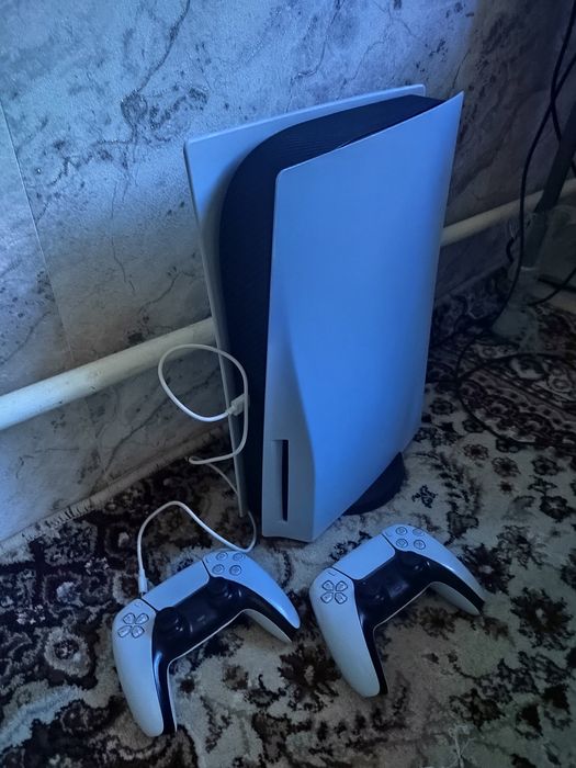 Ps5 подписка Делюкс экстра тайор 2 та пульт билан