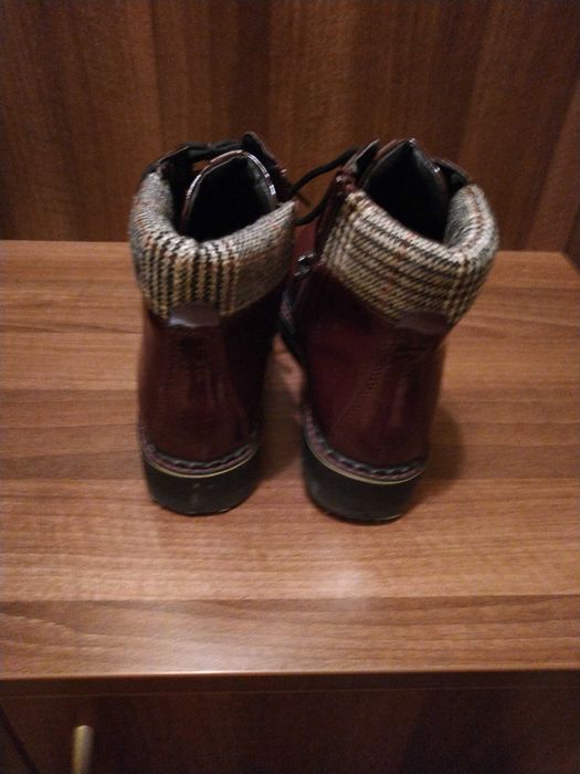 Дамски зимни боти