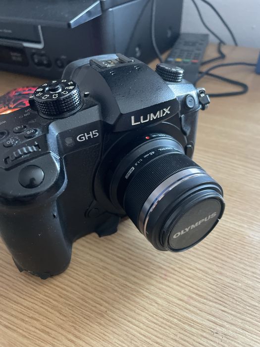 Obiectiv micro 4/3 Olympus 45mm f/1.8