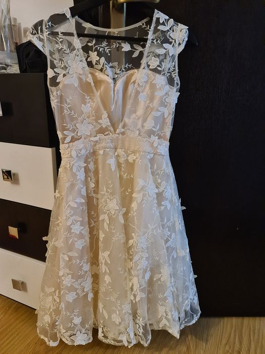 Vand rochie cununie