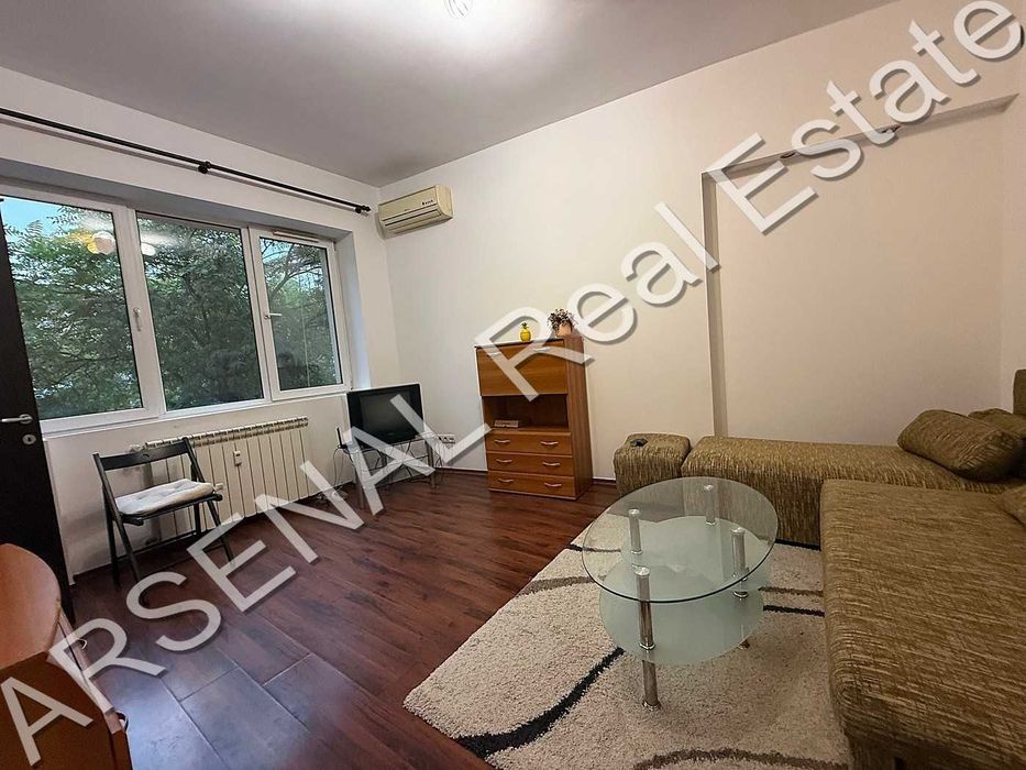 Дава се под наем Двустаен апартамент в София, Център - 56 кв.м за 500 € - Снимка #2