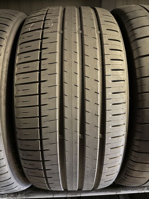 Anvelope 265/35/22 Falken