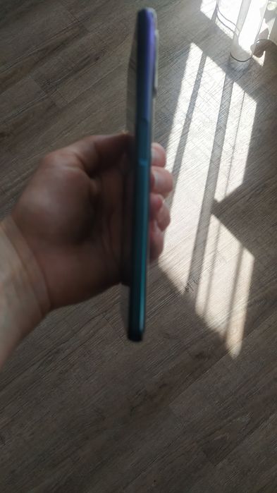 Телефон oppo a72