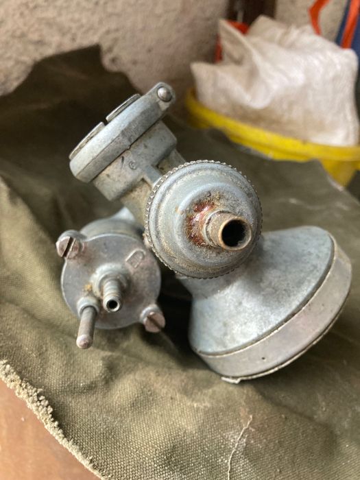 Карбуратор за мотоциклет“ЯВА”