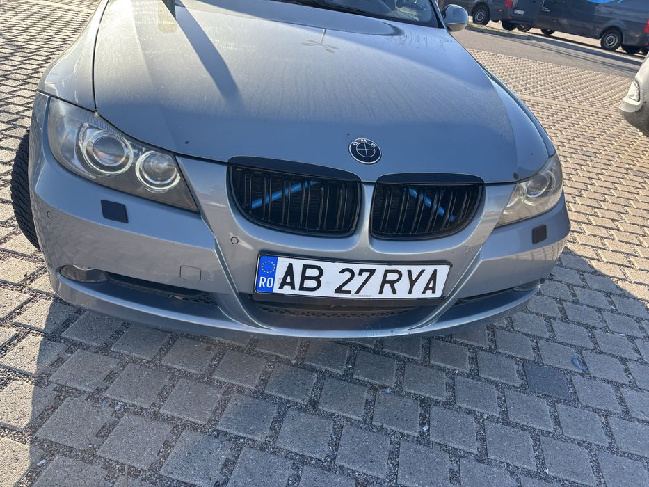 BMW E 90 163 CP an2005