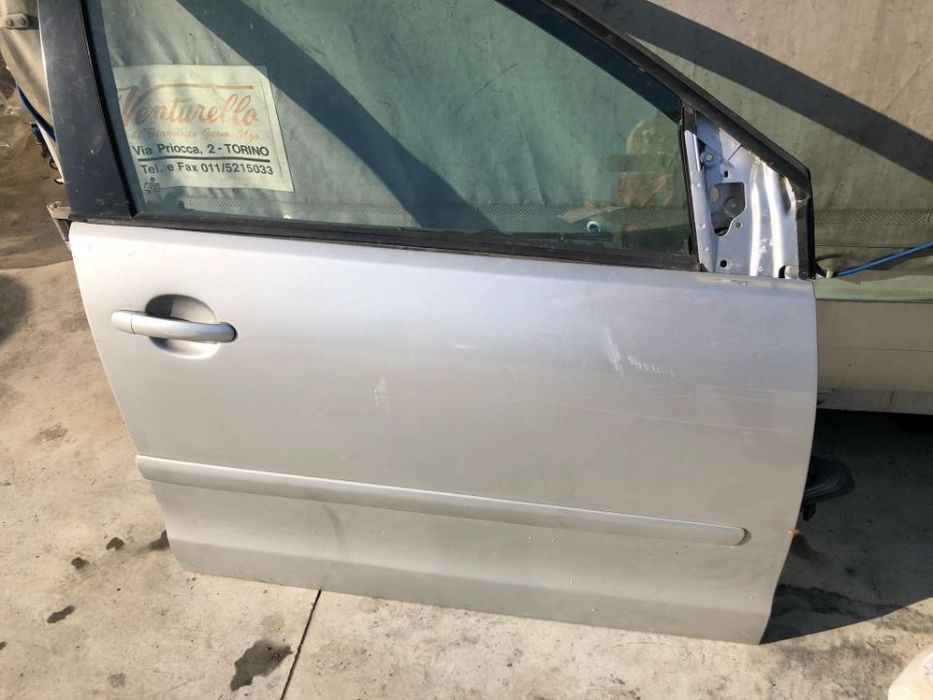 usa portiera dreapta fata vw polo 9n facelift 2007
