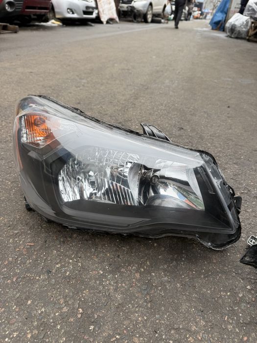 Фары на Subaru Forester 2016