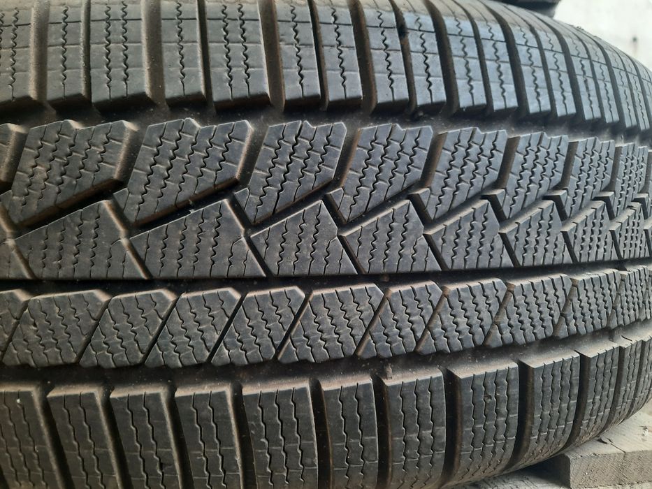 БЕЗ ЗАБЕЛЕЖКА!225/55/19 Зимни Гуми дот-3523