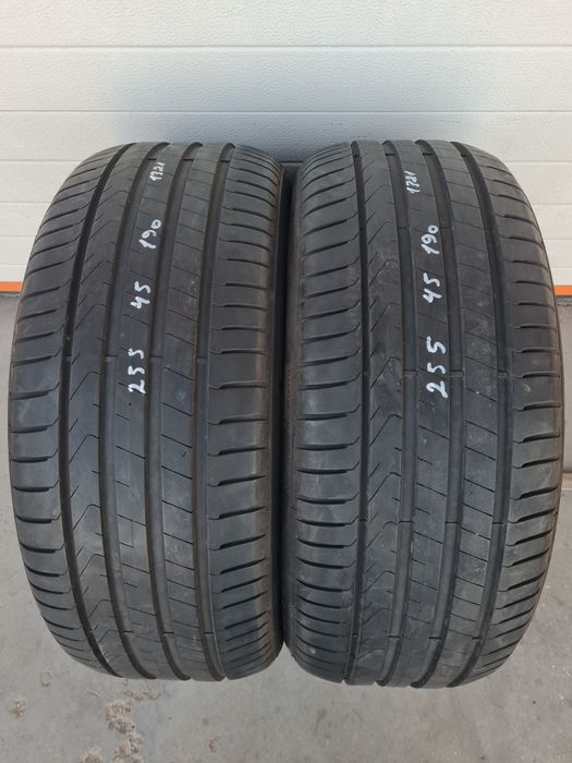 Летни гуми 2 броя PIRELLI Scorpion 255 45 R19 дот 1321