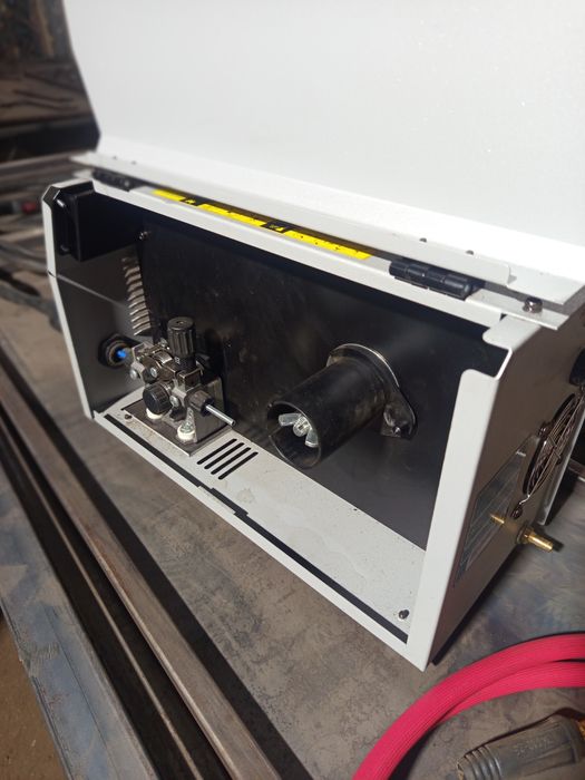 Сварочный полуавтомат -power 205