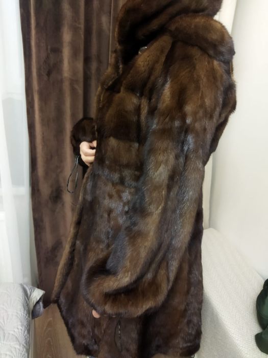 Шуба б/у из Греции