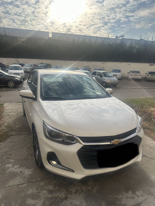 Onix premier plus 6 +