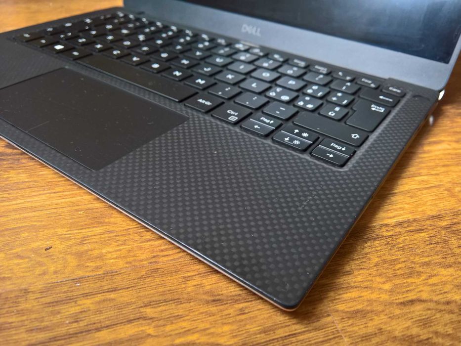 13.3" DELL XPS 7390, i5-10210U, 8GB, 128GB NVMe, лицензиран Windows