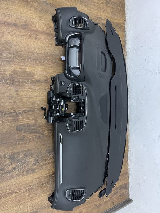 Plansa bord Renault Grand Scenic 4 2016-2024 cu airbag