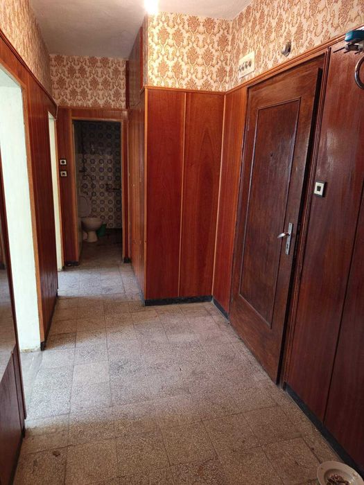 Продава се Тристаен апартамент в Казанлък - 85 кв.м за 1008 €/кв.м - Снимка #5