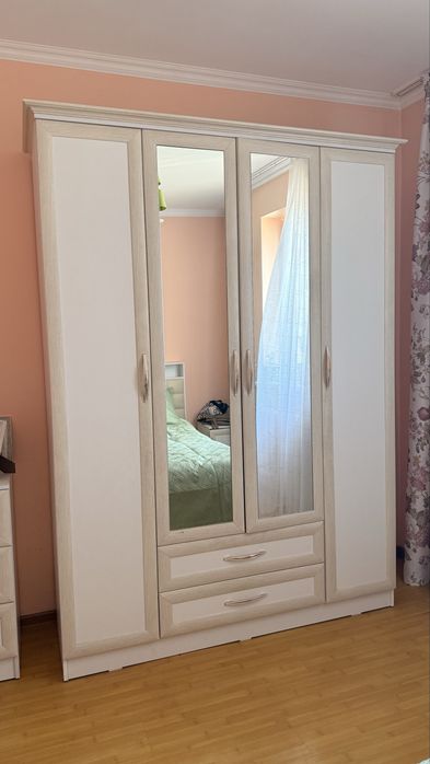 Ппродам спальный горнитур