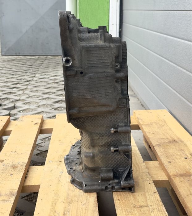 Горен картер AUDI A6 A7 SQ5 3.0BITDI 059103601CJ