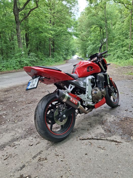 Vând Kawasaki Z750