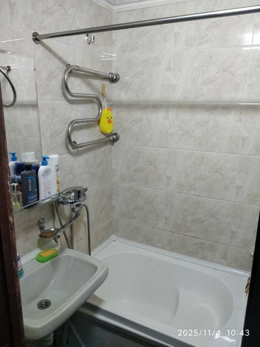 Срочно продаю 2/1/5 кв на карасу-4