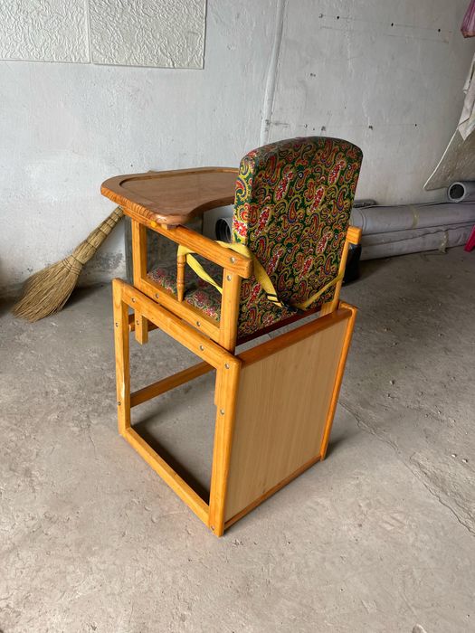 Продам деревянный детский стульчик