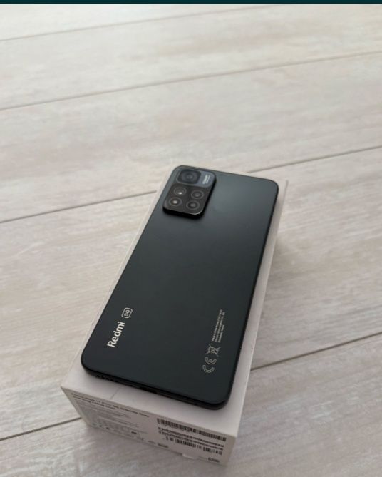 Redmi 11 pro 5G 6/128