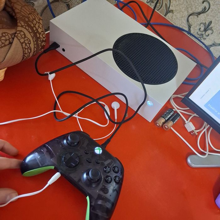 Xbox series s sotiladi