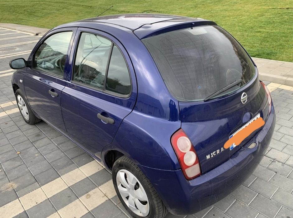 Masina Micra K 12