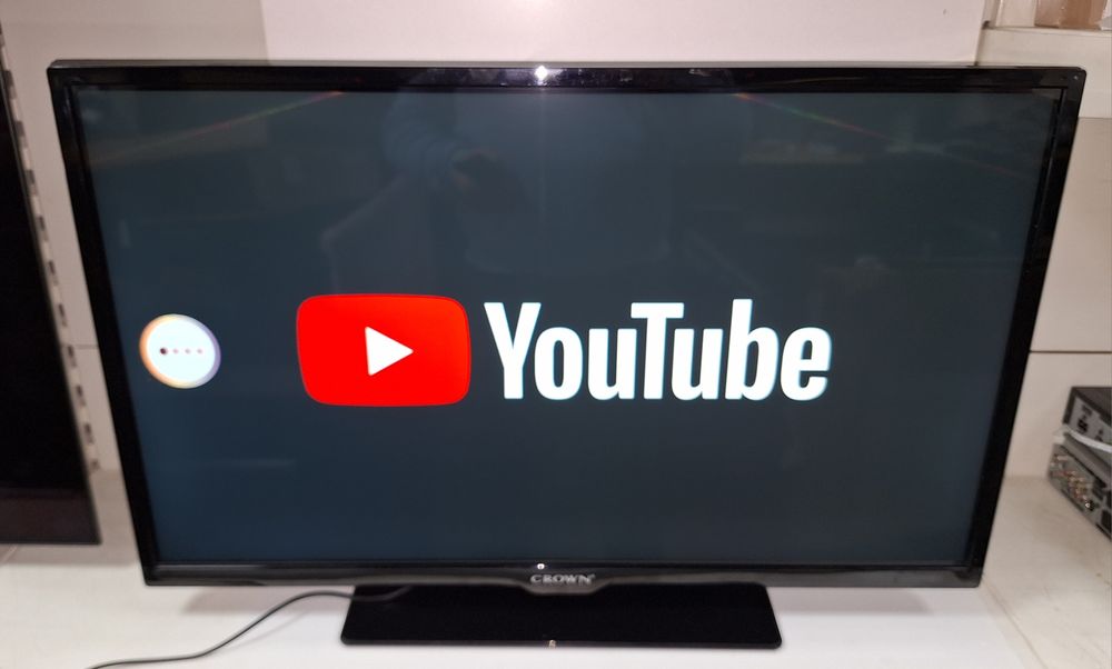 32" led smart tv Crown работещ безпроблемно!